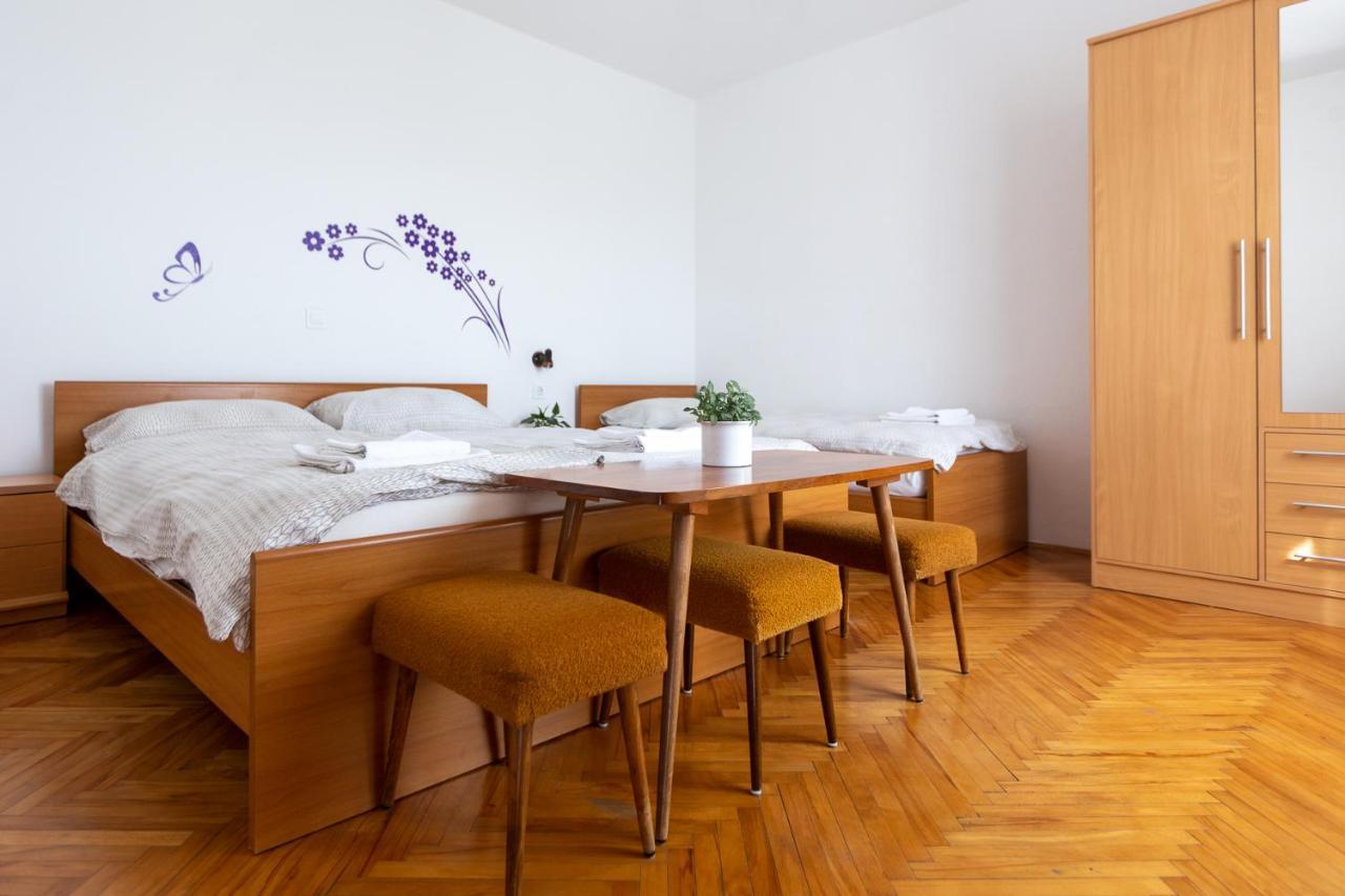 Apartments And Rooms Jeselnik Portorož Extérieur photo